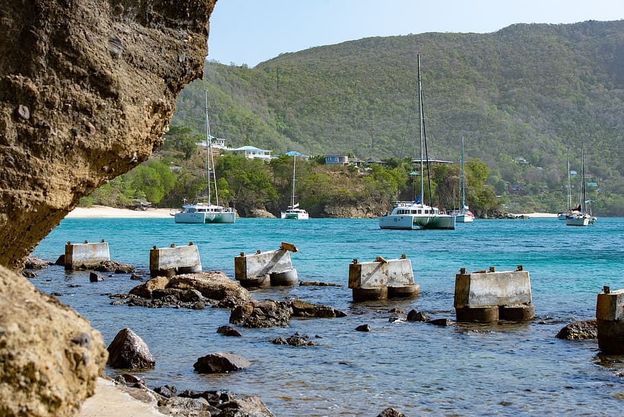 saint vincent grenadines bequia yacht bateau