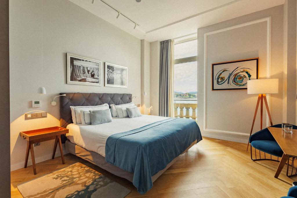 Lasala Plaza Hotel - Adults Only