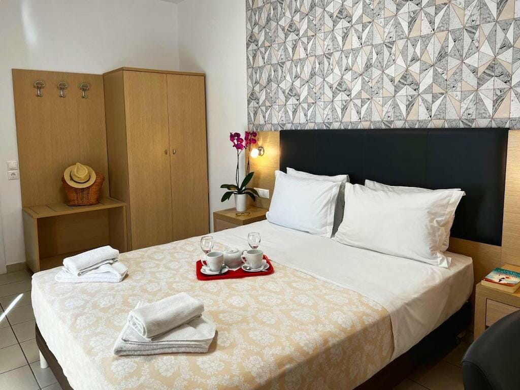 ou loger rhodes caravel hotel apartments