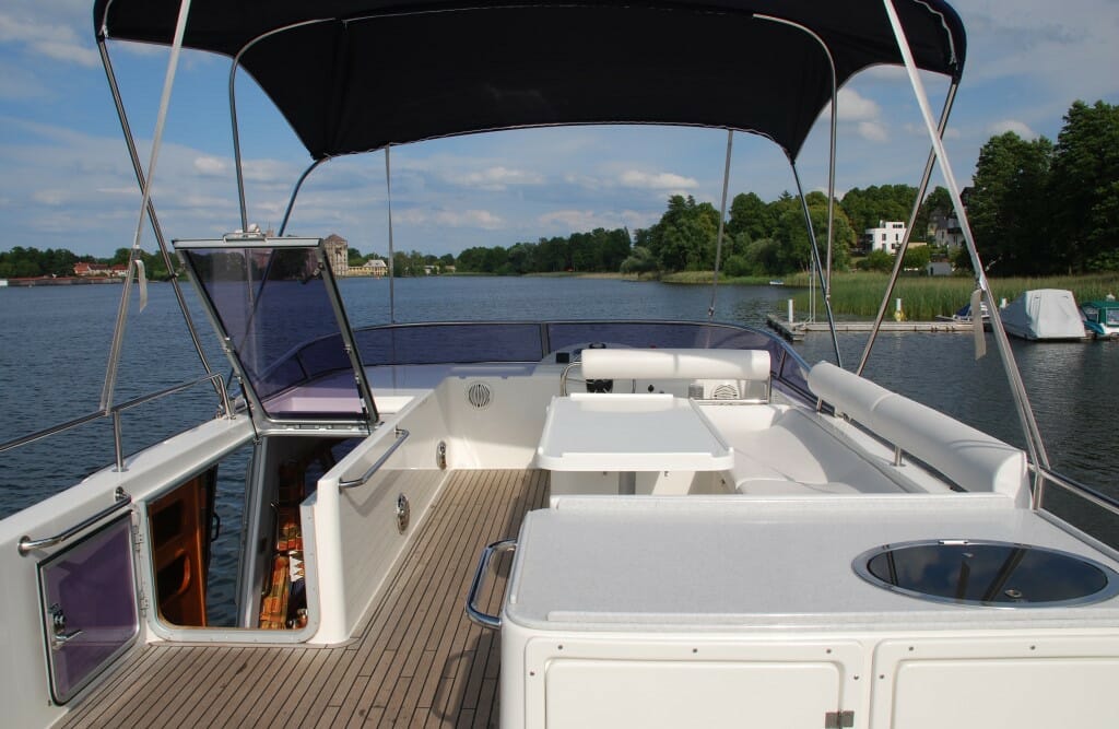 comment faire le canal du midi en bateau vu canal midi