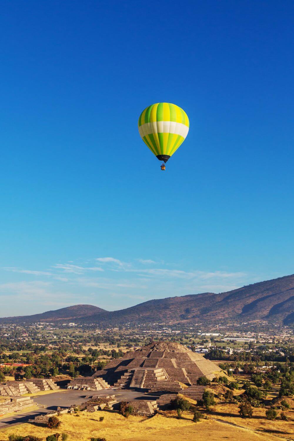Survoler Teotihuacan en montgolfière