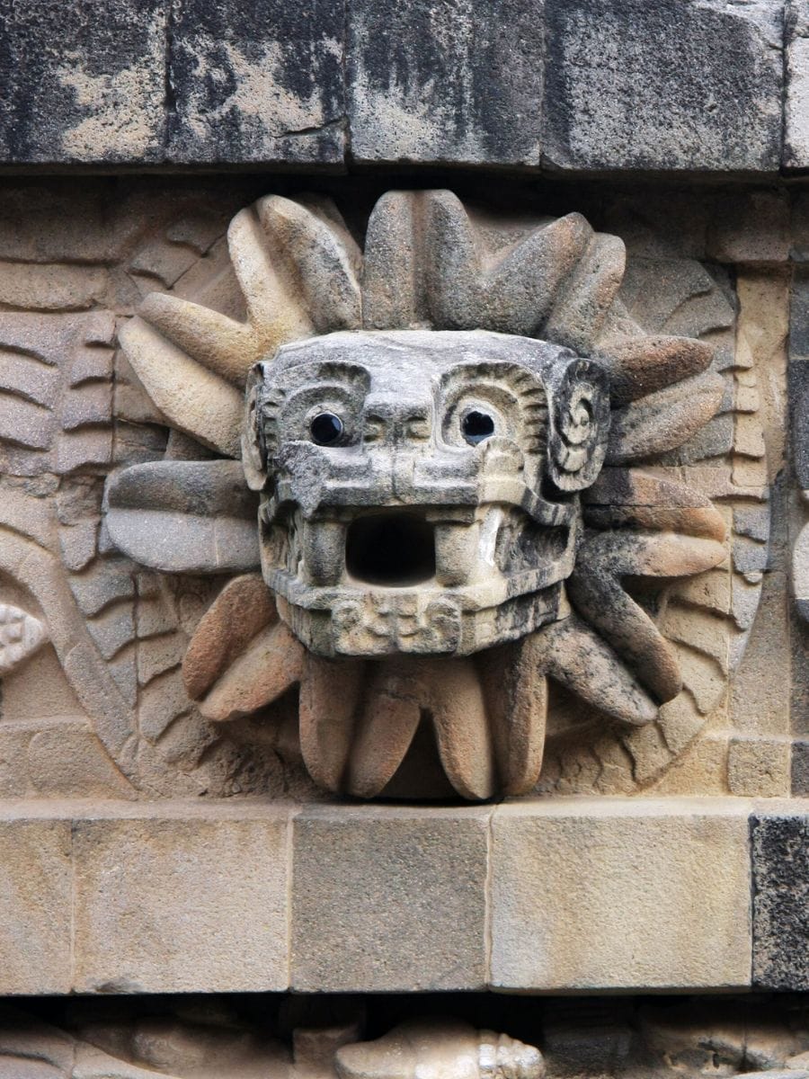 Le temple du Serpent à Plumes (Quetzalcoatl)