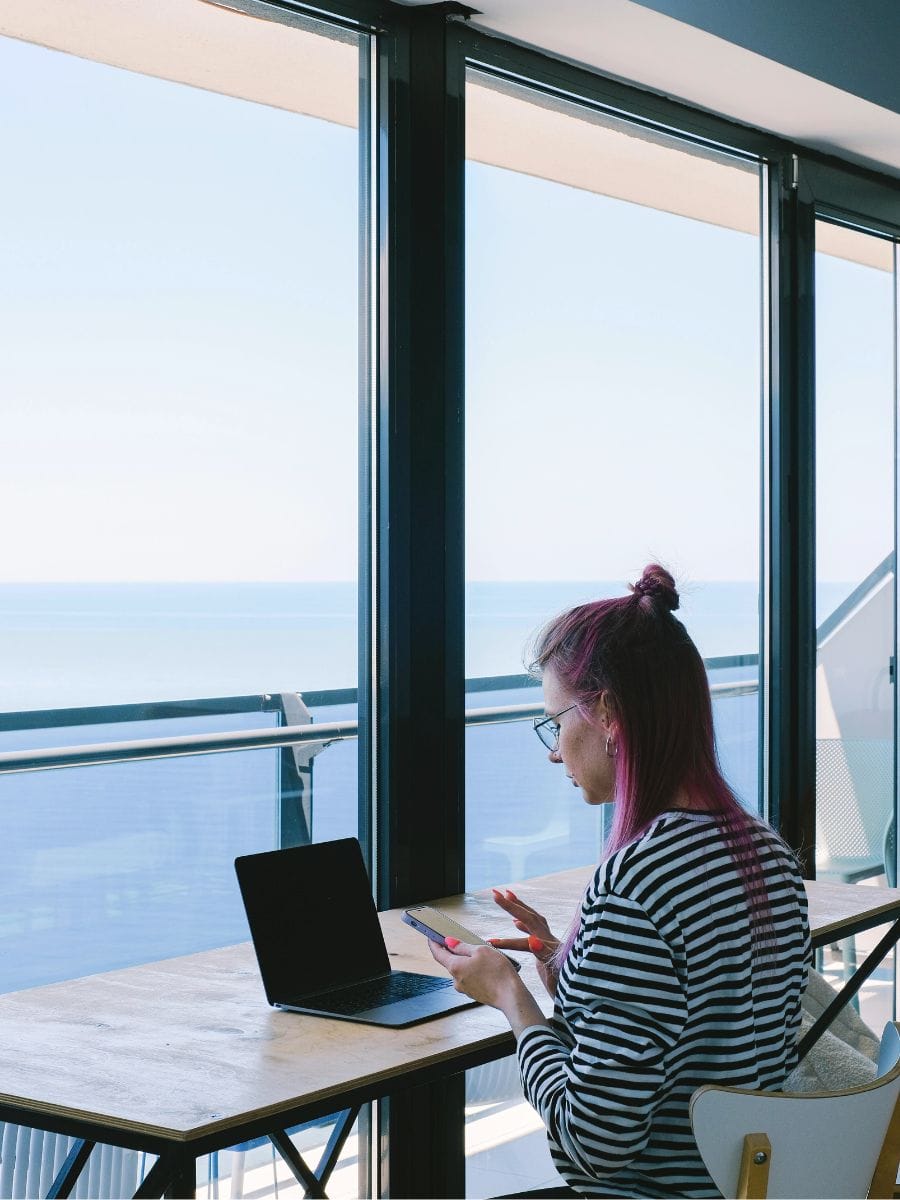 Comment utiliser une carte eSIM voyage