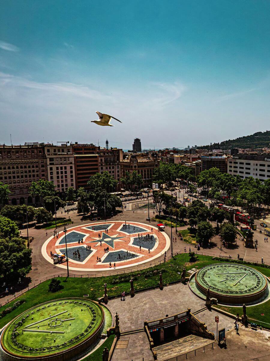 Faire du shopping sur la Plaça Catalunya - visiter Barcelone en 3 jours
